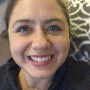 Meet your Posher, Jennifer